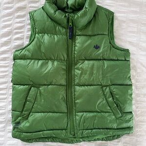 Old Navy Size 3T Adorable Green Puffer Vest